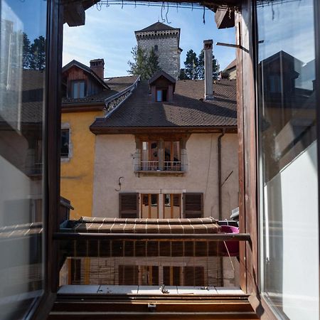 Sous Les Toits D'Annecy, Un Appartement Irresistible Pour 1 A 6 Personnes En Plein Coeur De Ville 外观 照片