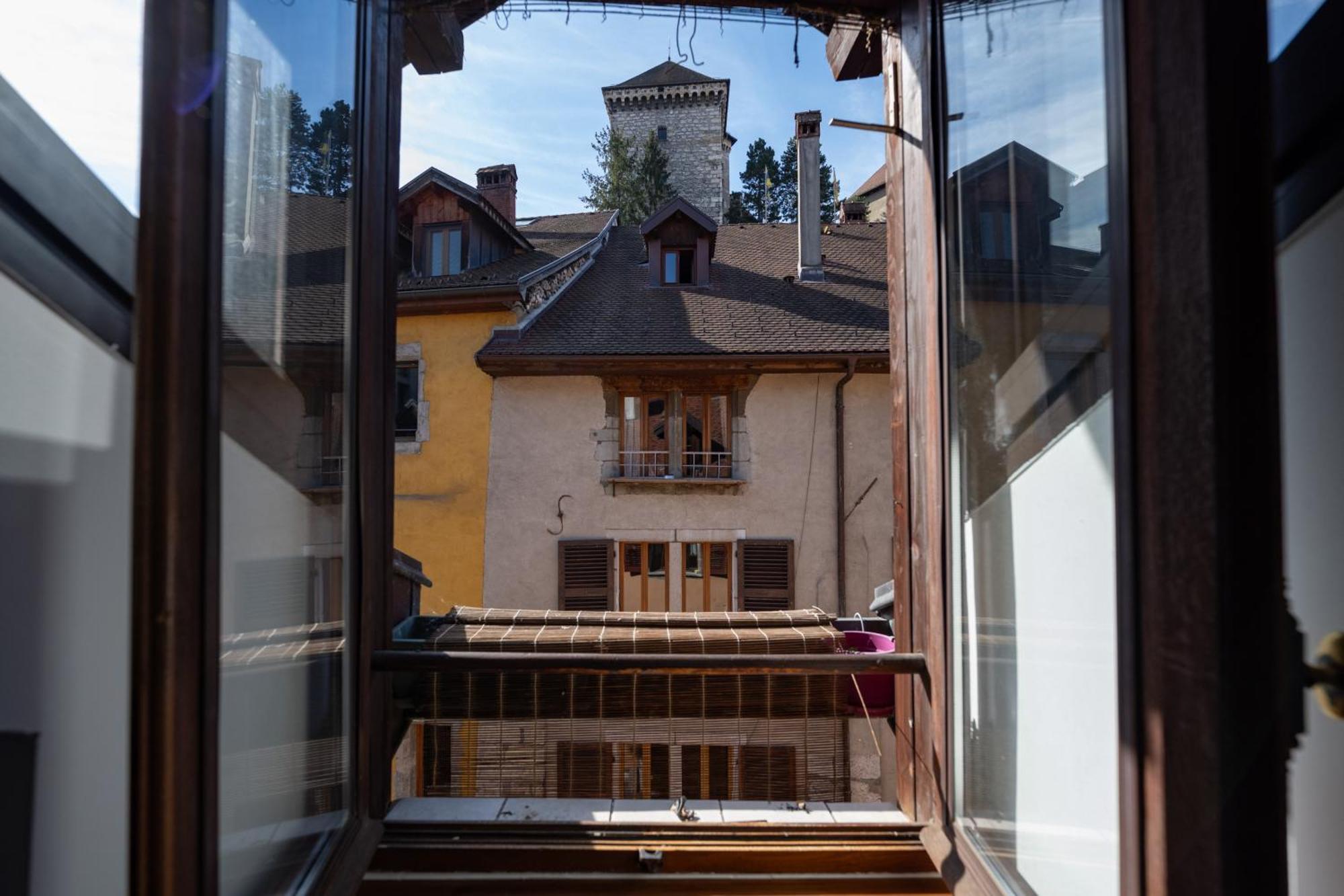 Sous Les Toits D'Annecy, Un Appartement Irresistible Pour 1 A 6 Personnes En Plein Coeur De Ville 外观 照片