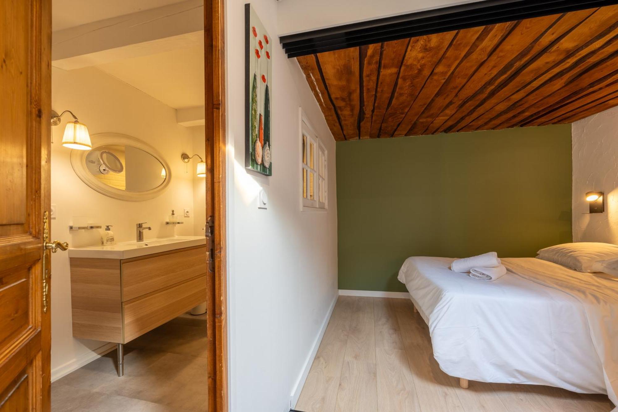 Sous Les Toits D'Annecy, Un Appartement Irresistible Pour 1 A 6 Personnes En Plein Coeur De Ville 外观 照片