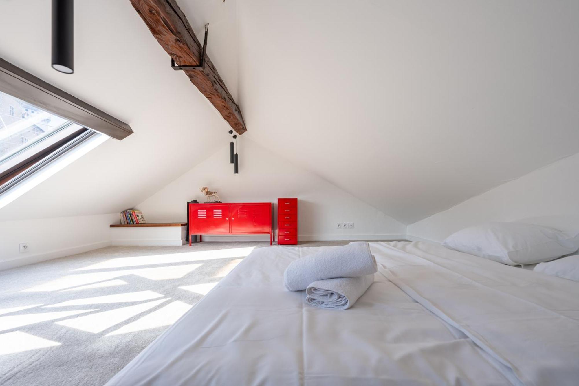 Sous Les Toits D'Annecy, Un Appartement Irresistible Pour 1 A 6 Personnes En Plein Coeur De Ville 外观 照片