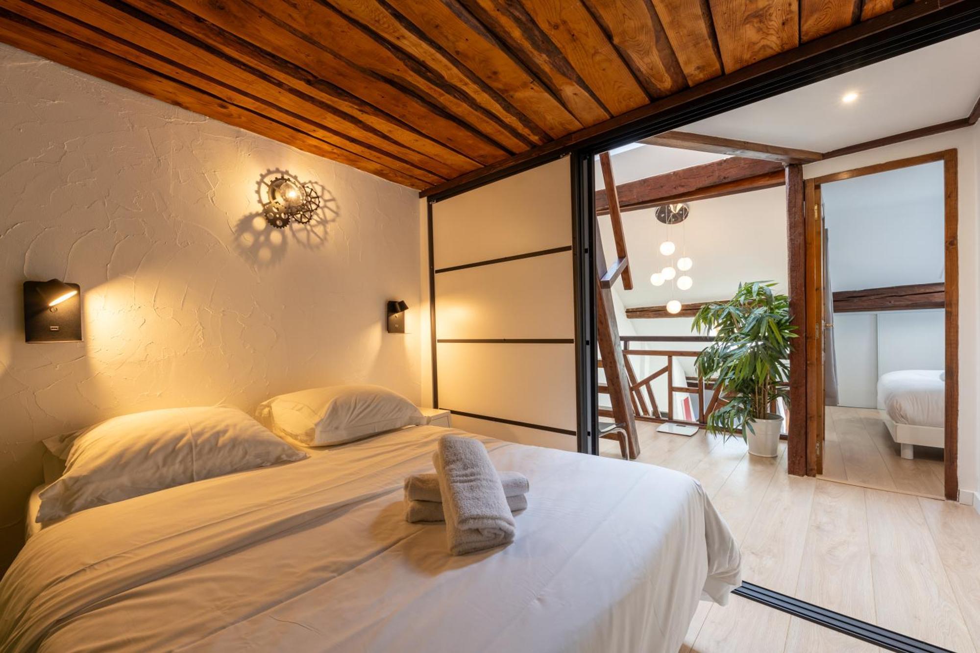Sous Les Toits D'Annecy, Un Appartement Irresistible Pour 1 A 6 Personnes En Plein Coeur De Ville 外观 照片