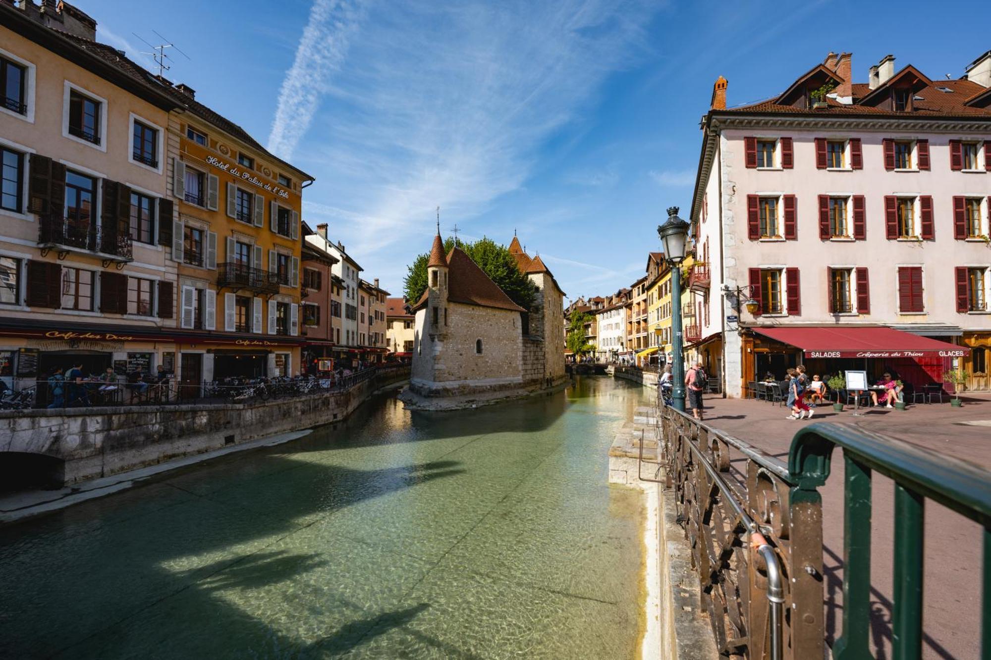 Sous Les Toits D'Annecy, Un Appartement Irresistible Pour 1 A 6 Personnes En Plein Coeur De Ville 外观 照片